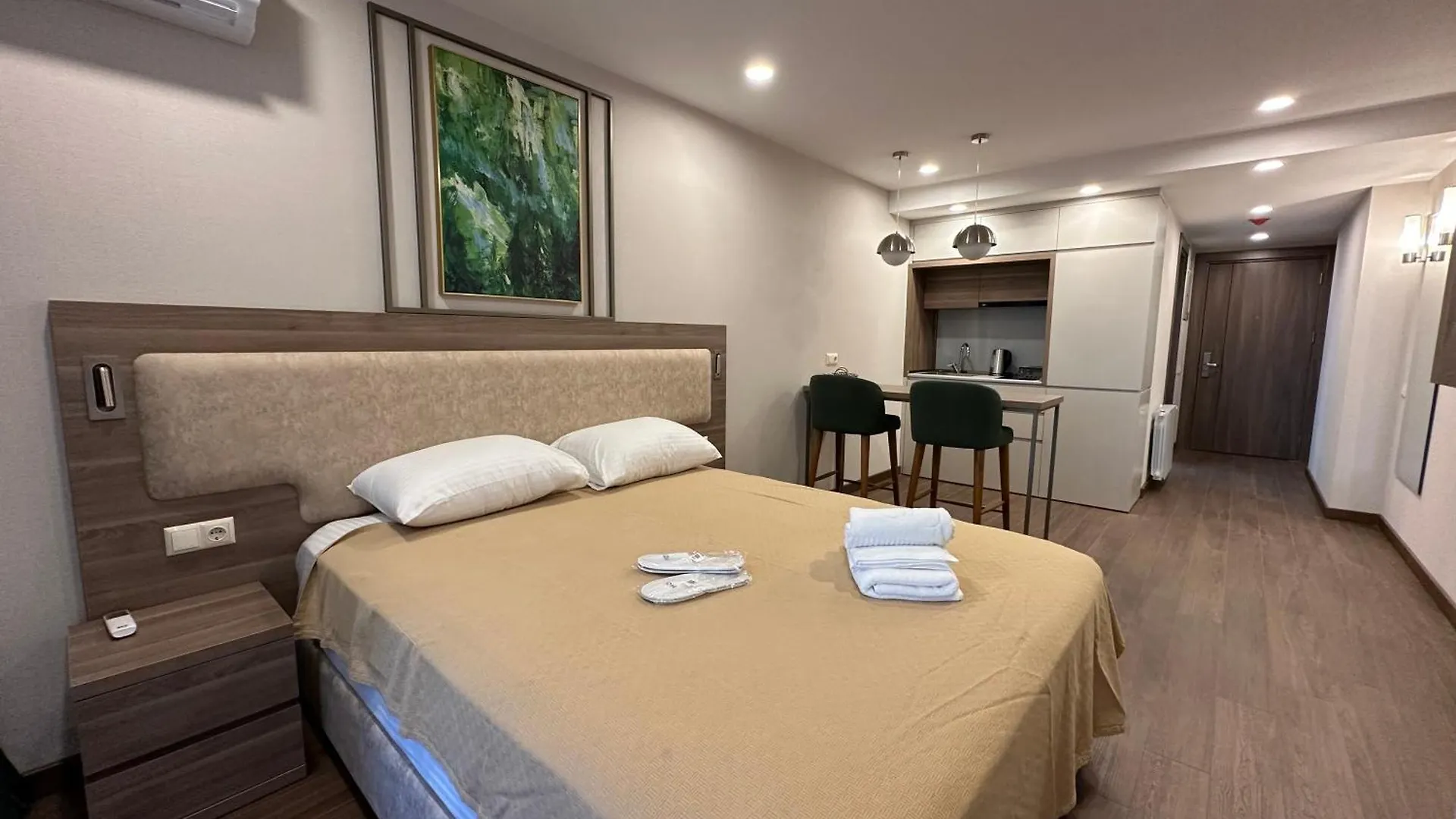New Seaside Apartments Adlia Street