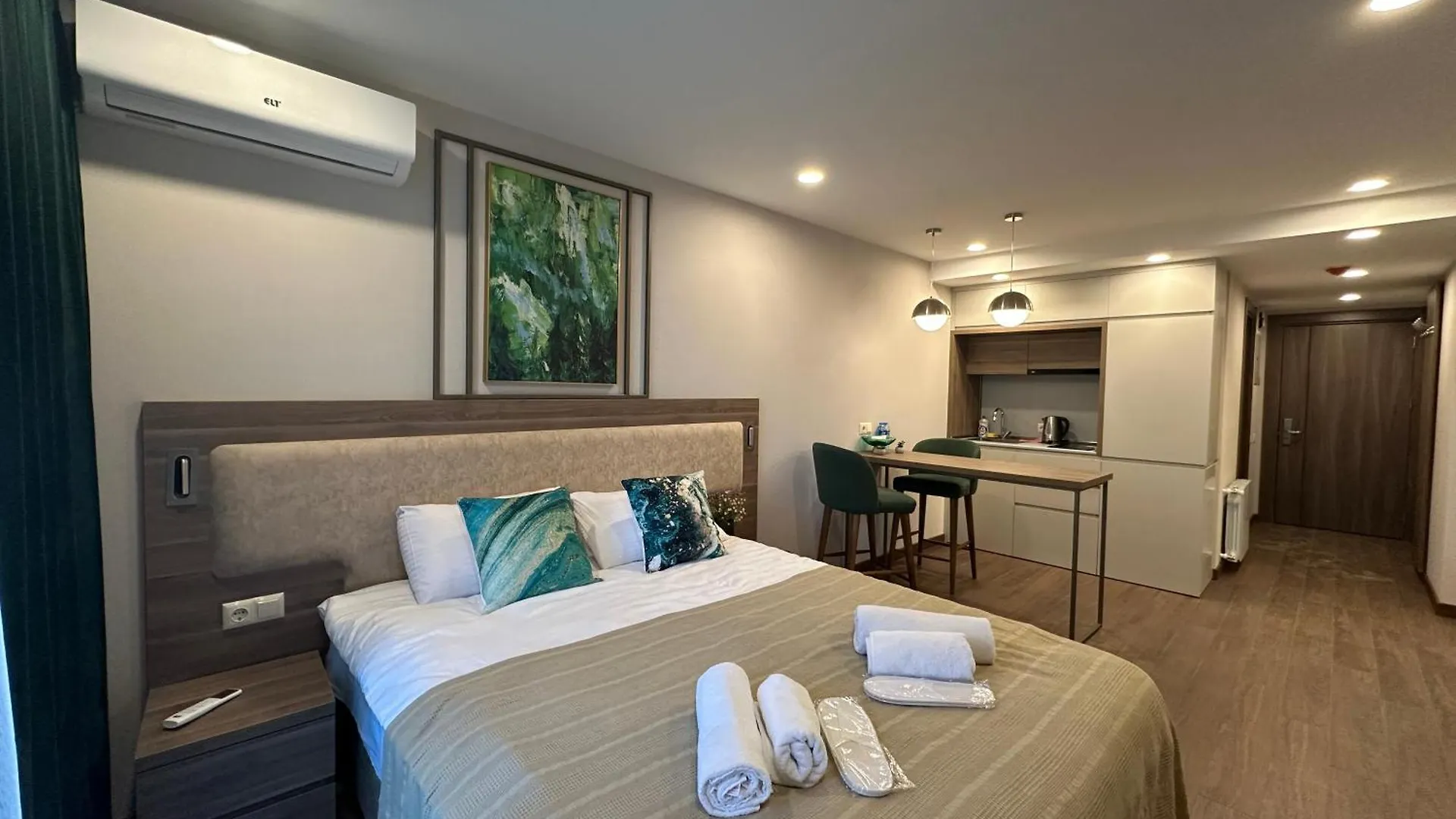 New Seaside Apartments Adlia Street